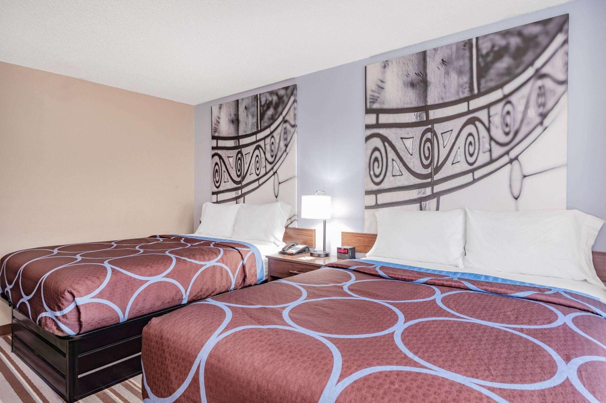 Super 8 By Wyndham Joliet Hotell Exteriör bild